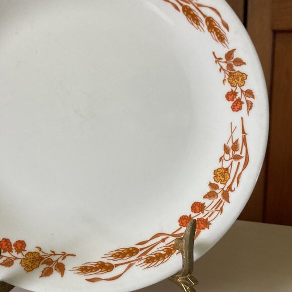 Vintage Corelle “Harvest Home” Luncheon Plate, 1 - Picture 5 of 8